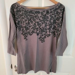 Gap Maternity 3/4 sleeve shirt